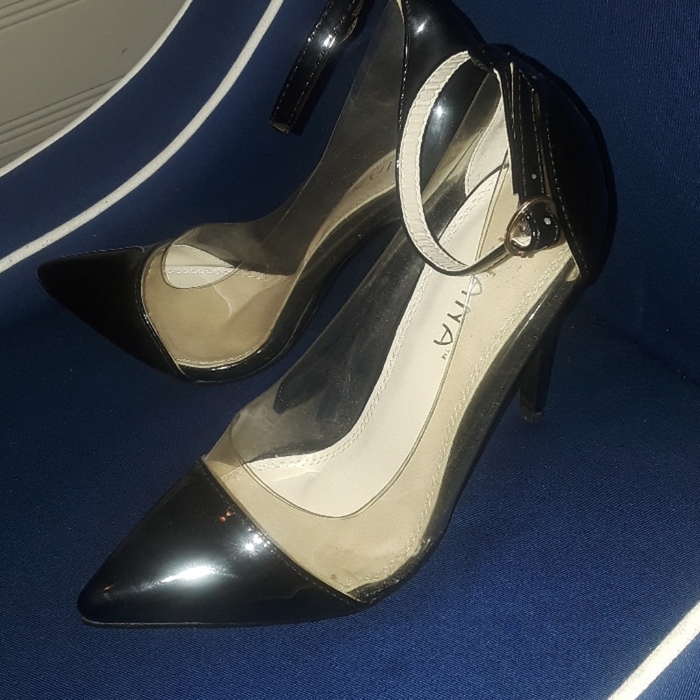 Liliana Olga pumps